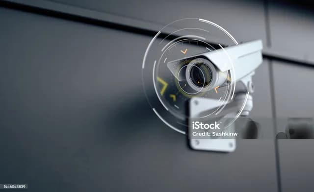 So Sánh Kỹ Thuật Giữa Màn Hình LED Đơn Lẻ và Hệ Thống Màn Hình Ghép Video Wall