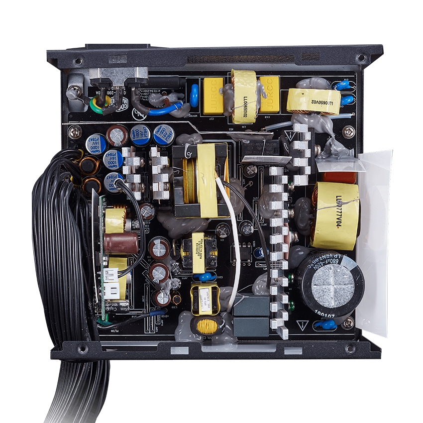 Nguồn máy tính Cooler Master MWE V2 230V 650 650W Plus Bronze (80 Plus Bronze/Màu Đen)